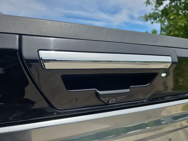 Used 2020 Black Ford Platinum image 13