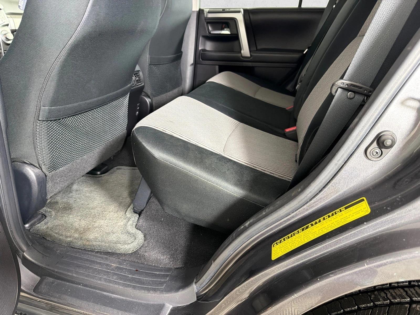 Used 2016 Magnetic Gray Metallic Toyota SR5 image 21