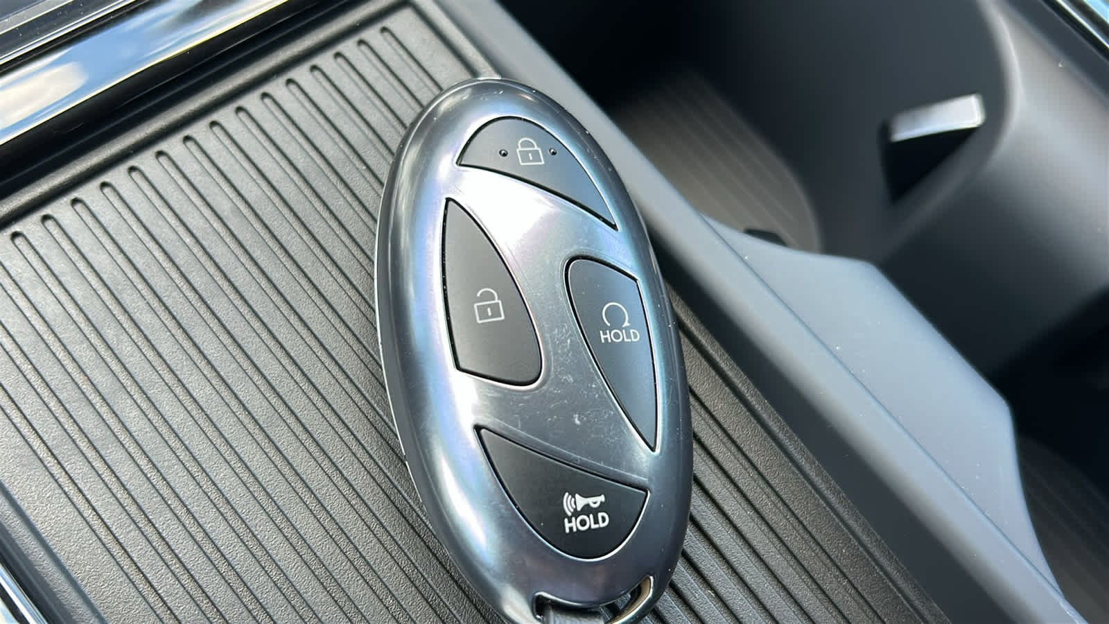 New 2026 Creamy White Pearl Hyundai SEL AWD image 29