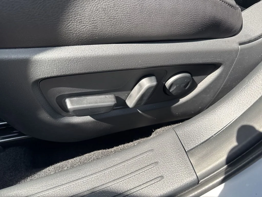 New 2026 Wind Chill Pearl Mazda 2.5 S Premium AWD image 16