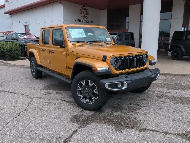 New 2026 Goldilocks Exterior Paint Jeep Sahara image 3
