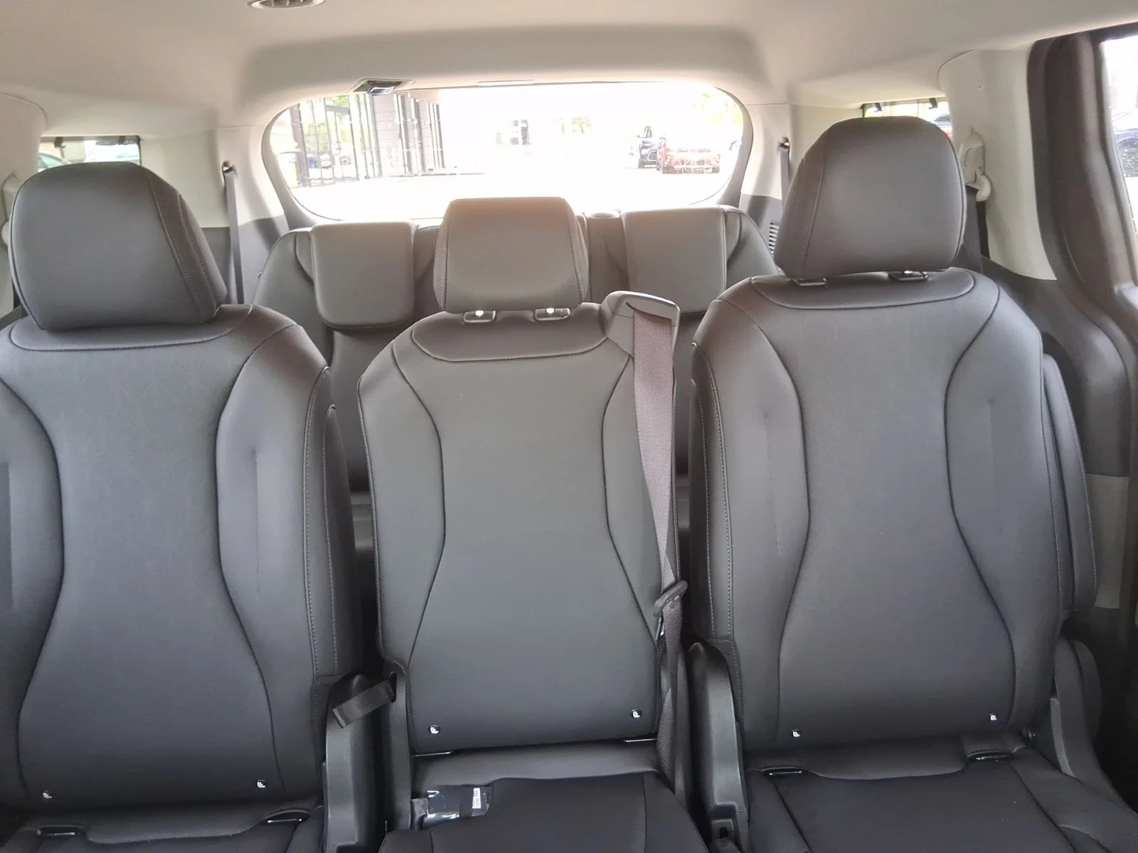 New 2026 Blue Kia EX image 17