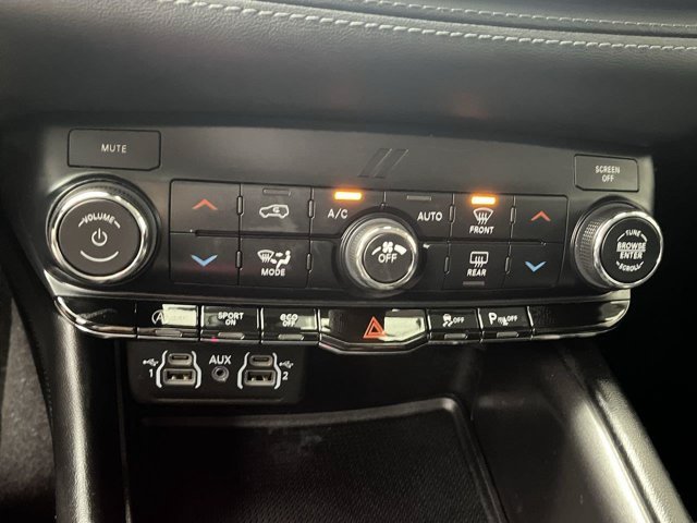 Used 2022 DB Black Clearcoat Dodge SXT image 20
