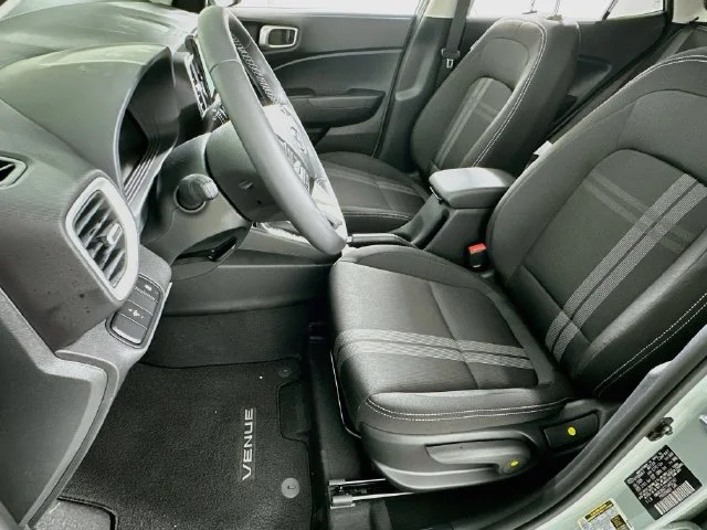 New 2026 Hyundai VENUE SEL