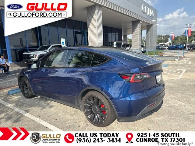 Used 2022 Blue Tesla Performance image 4