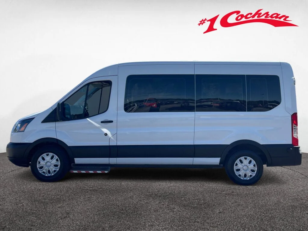 Used 2019 Oxford White Ford XL image 17