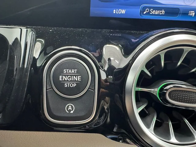 New 2026  Mercedes-Benz GLA 250 image 26