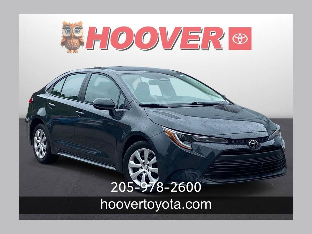 2025 Toyota Corolla LE CVT's photo