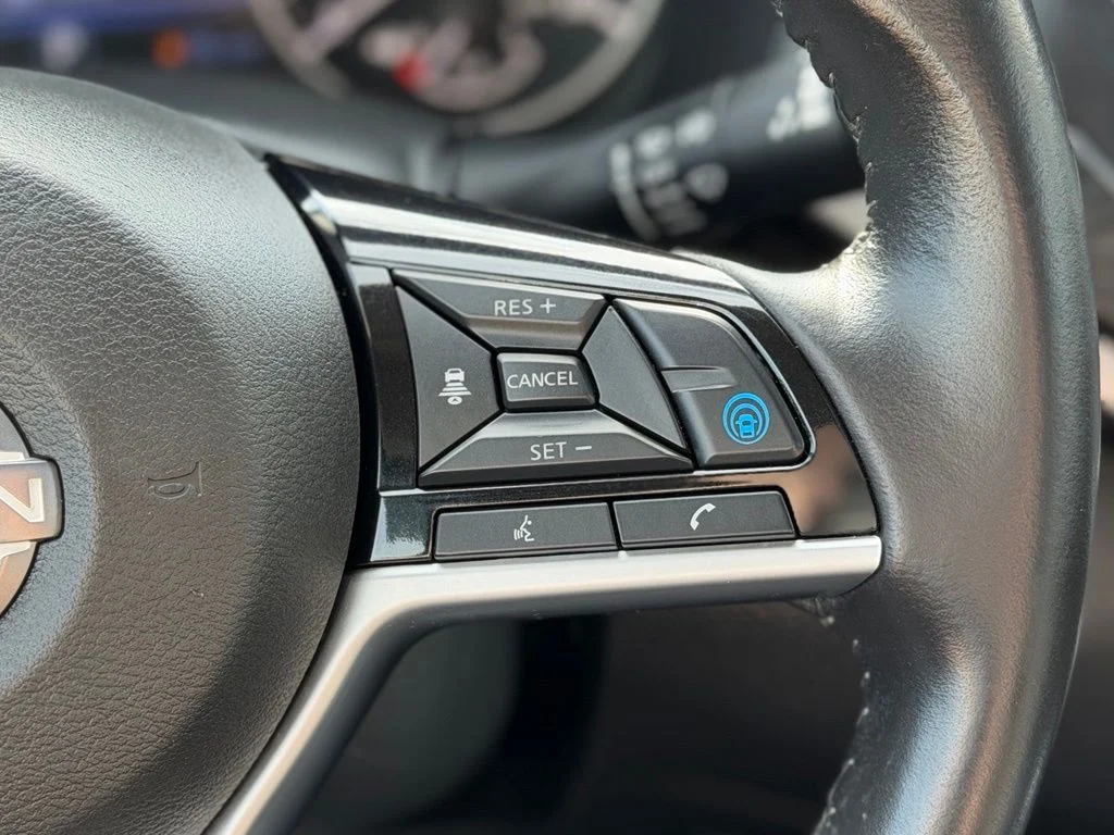 Used 2024 Black Nissan 2.5 SV image 12