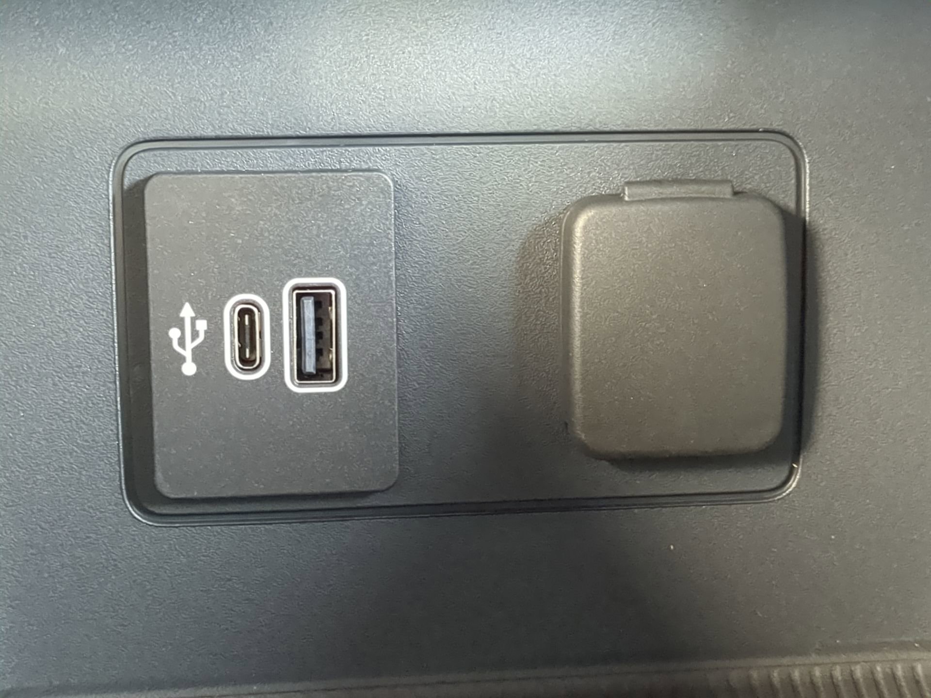 New 2026 Vapor Blue Metallic Ford Tremor® image 61
