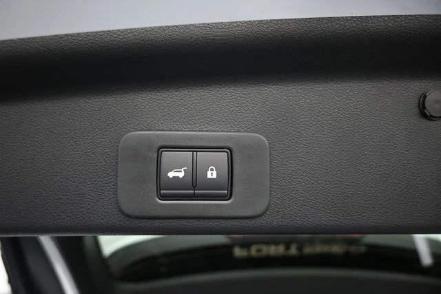 New 2026 Everest White Pearl TriCoat Nissan Platinum image 13