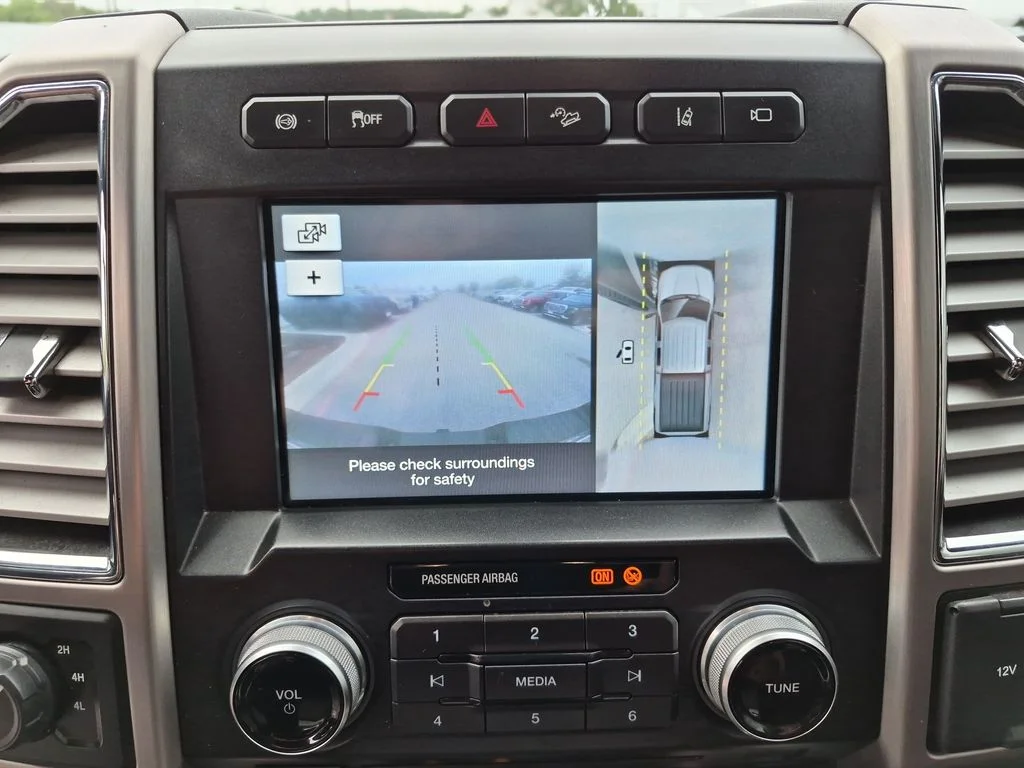 Used 2017 Black Ford Platinum image 29