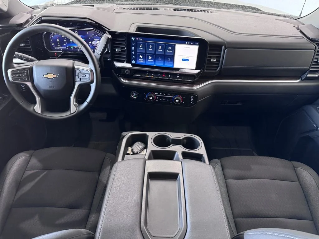 2024 Chevrolet Silverado 1500 LT - Photo 13