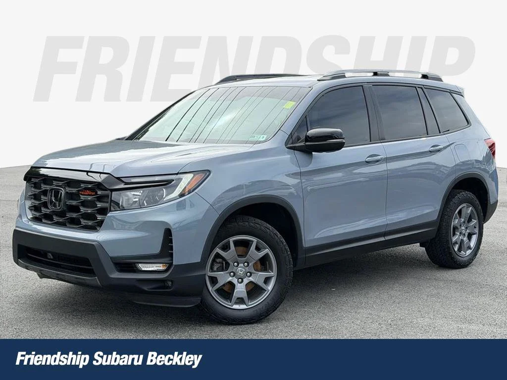 Used 2025  Honda TrailSport image 1