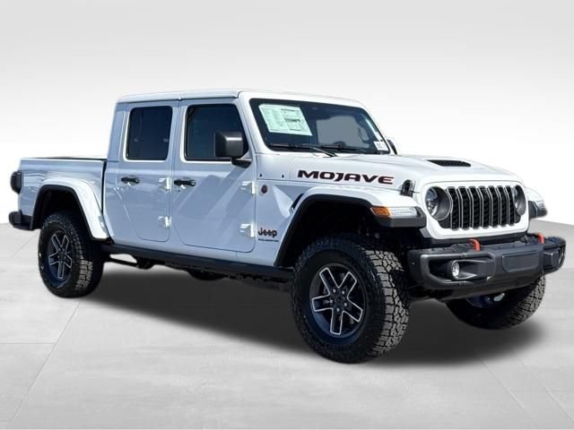 New 2026 Bright White Clear-Coat Exterior Paint Jeep Mojave X image 1