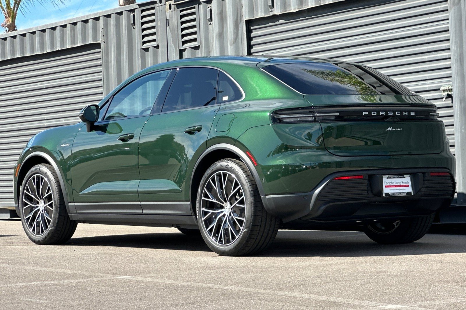 New 2026 Oak Green Metallic Neo Porsche Electric image 3