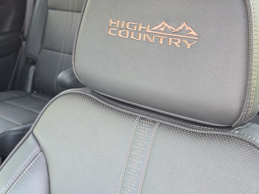 Used 2025 Black Chevrolet High Country image 16