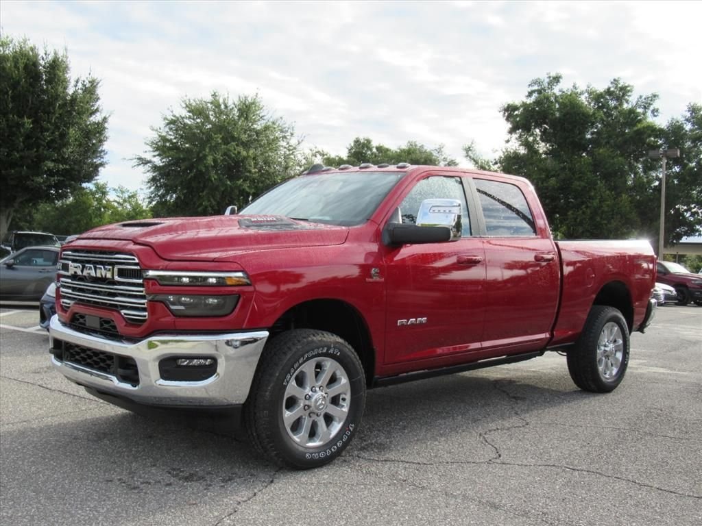 New 2026 Molten Red Pearl-Coat Exterior Paint RAM Laramie image 3