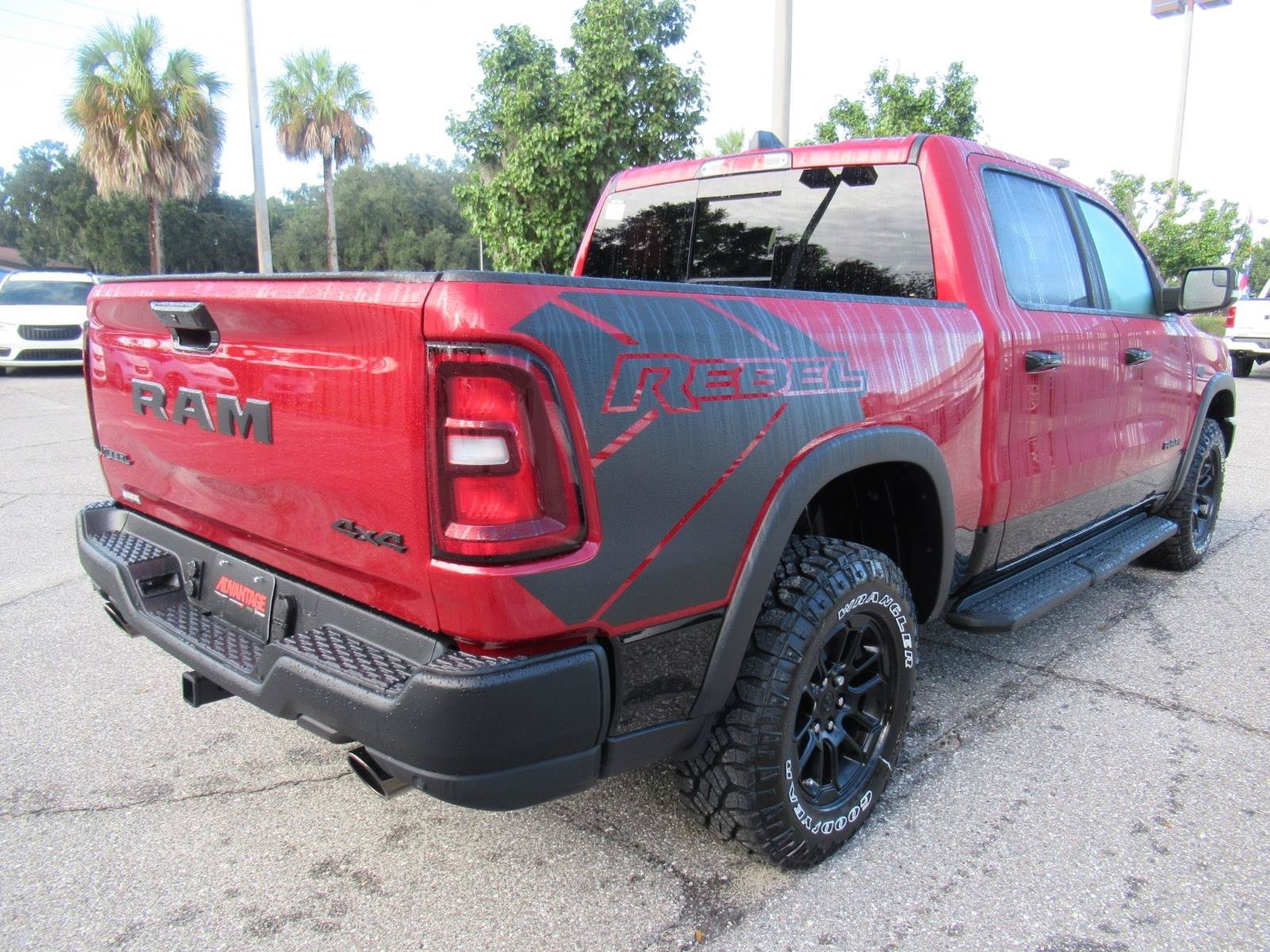 New 2027 Molten Red Pearl-Coat Exterior Paint RAM Rebel image 7