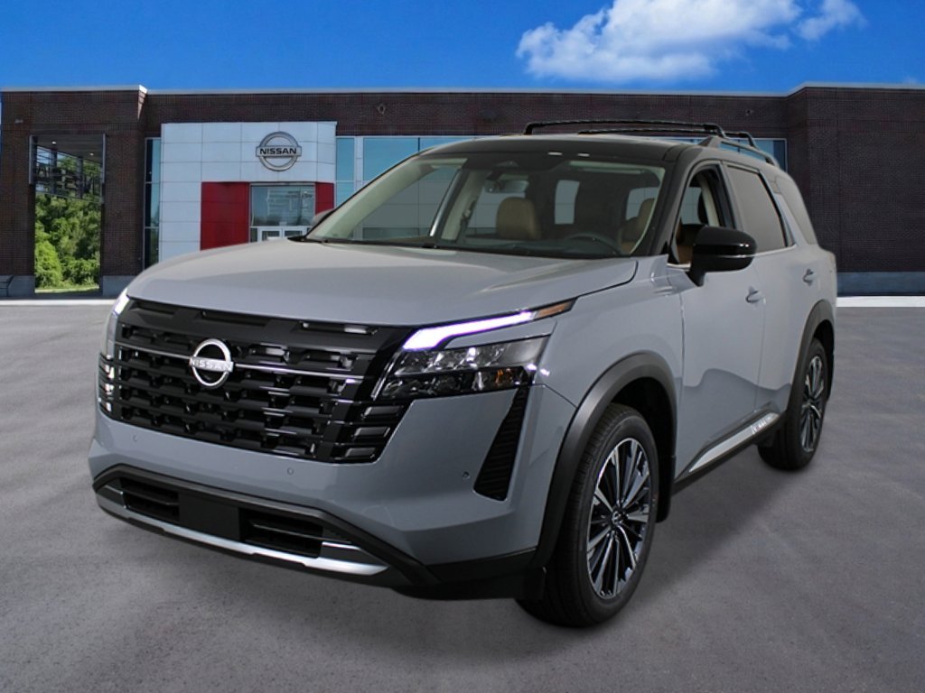 2026 Nissan Pathfinder Platinum 2WD's photo