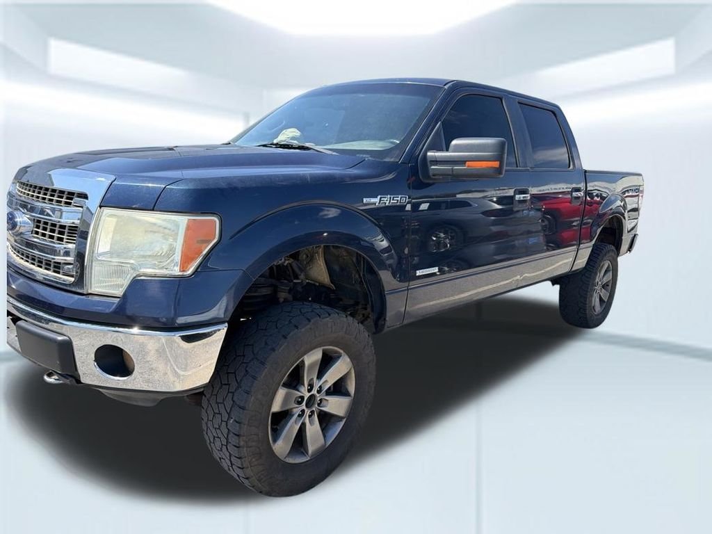 Used 2013 Blue Ford XLT image 8