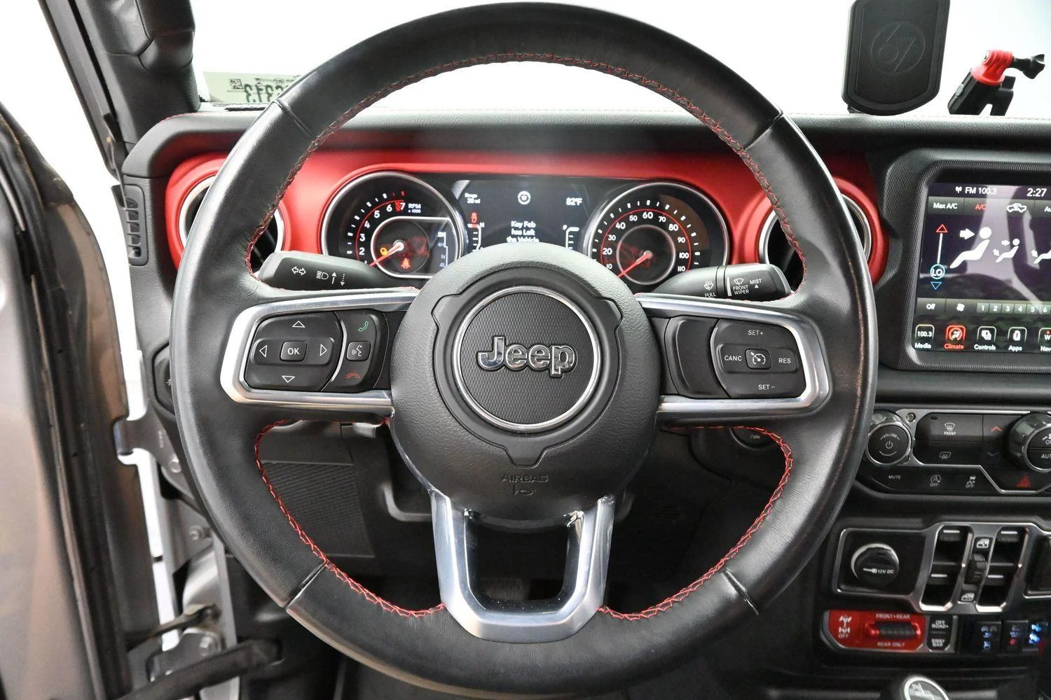 Used 2020 Billet Silver Metallic Clearcoat Jeep Rubicon image 15