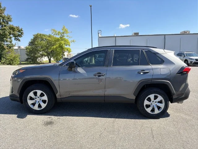 Used 2021 Gray Toyota LE image 10