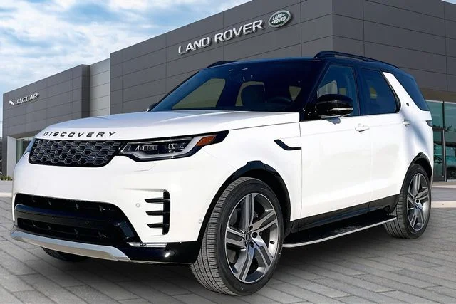 2026 Land Rover Discovery P360 Gemini Edition's photo