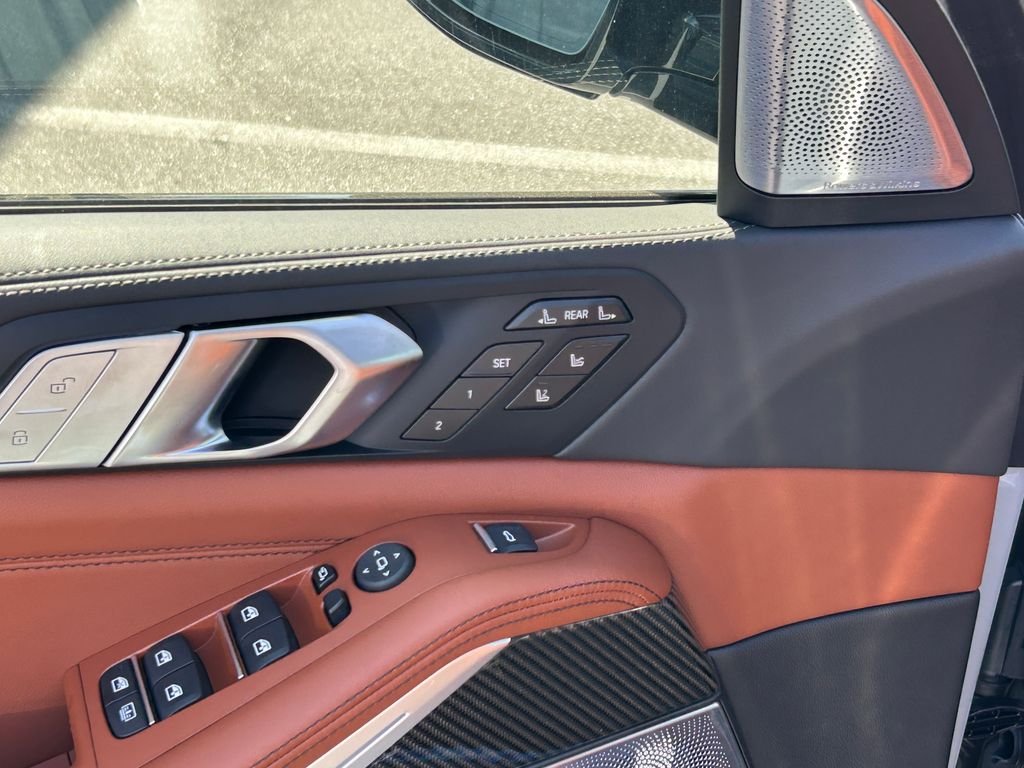New 2027 Brooklyn Grey Metallic BMW M60i image 12