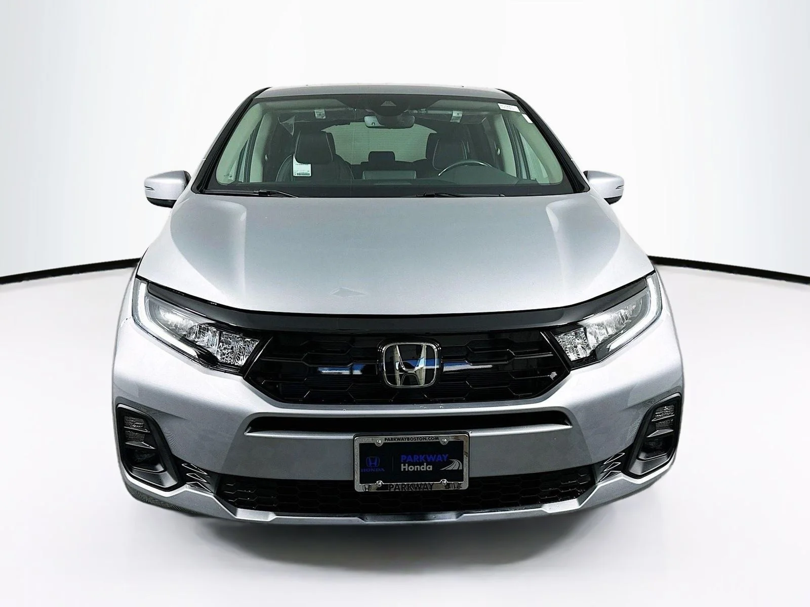 Used 2026 Silver Honda Touring image 2