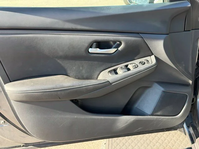 Used 2025 Gray Nissan SV image 15