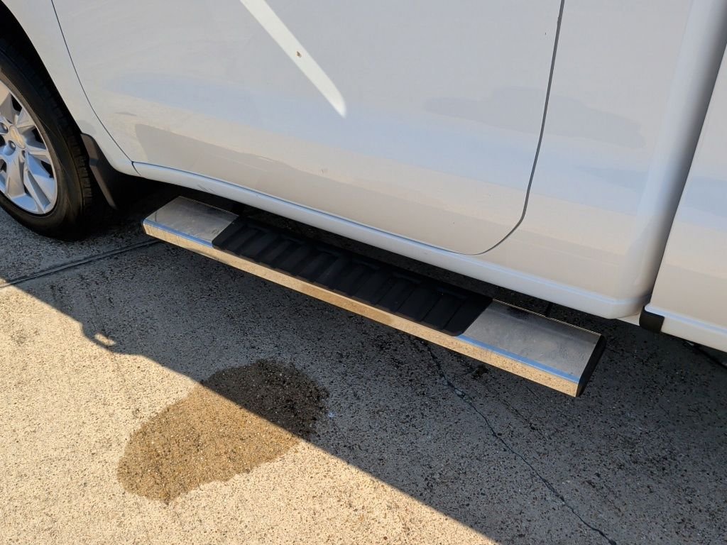 Used 2024 White Chevrolet WT image 40