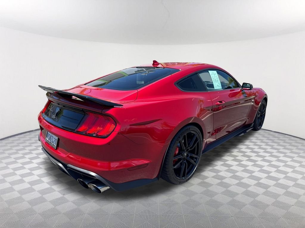 Used 2020 Red Ford Shelby GT500 image 4