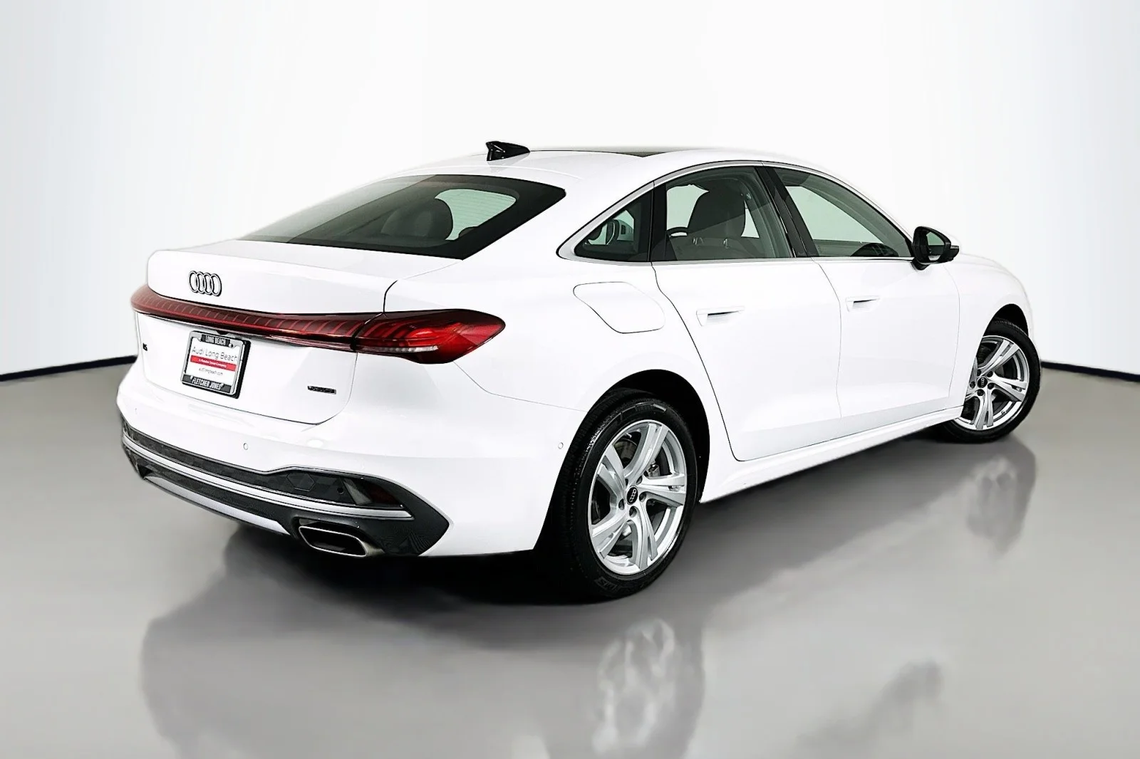 Used 2025 Arkona White Audi Premium image 14