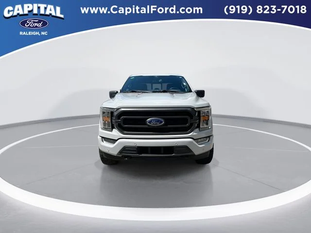 Used 2023 White Ford XLT image 3