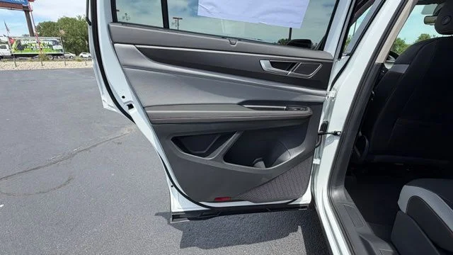 New 2026 White Volkswagen 2.0T Peak Edition image 14