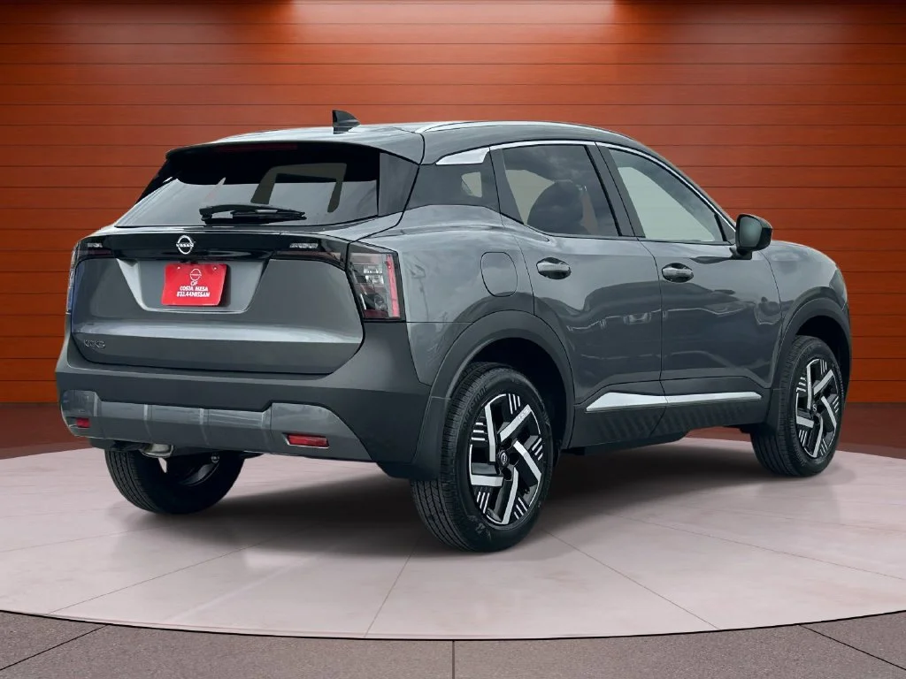 New 2027 Gun Metallic Nissan SV image 4