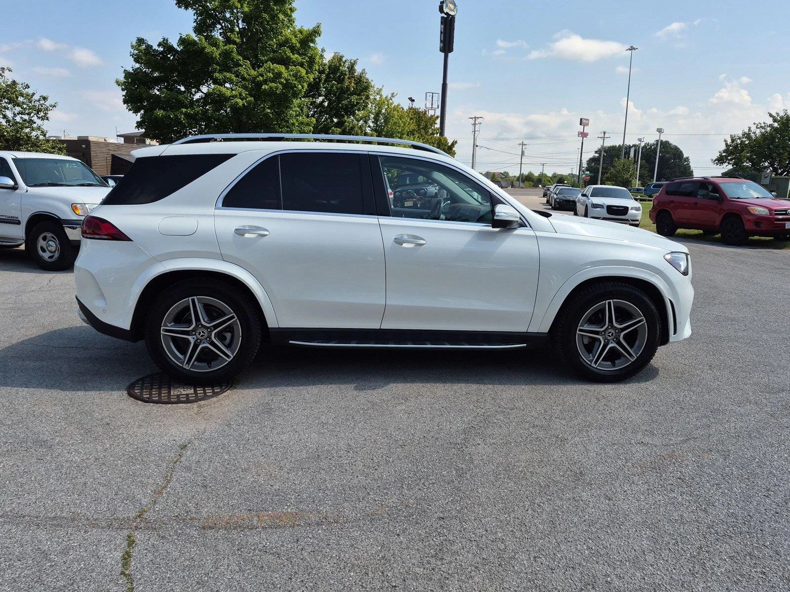Used 2022 MANUFAKTUR Diamond White Bright Mercedes-Benz GLE 350 image 6