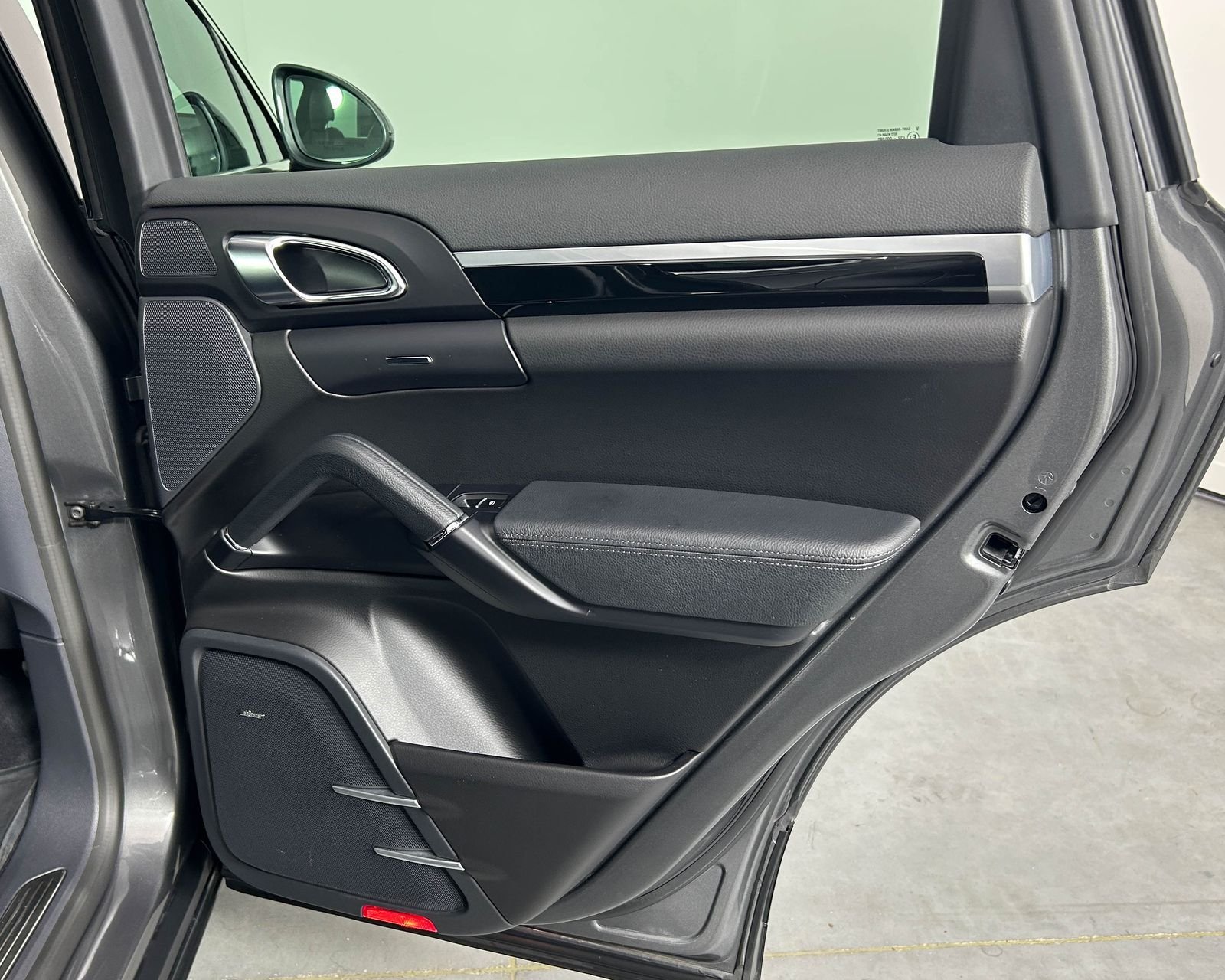 Used 2018 Gray Porsche Base image 25