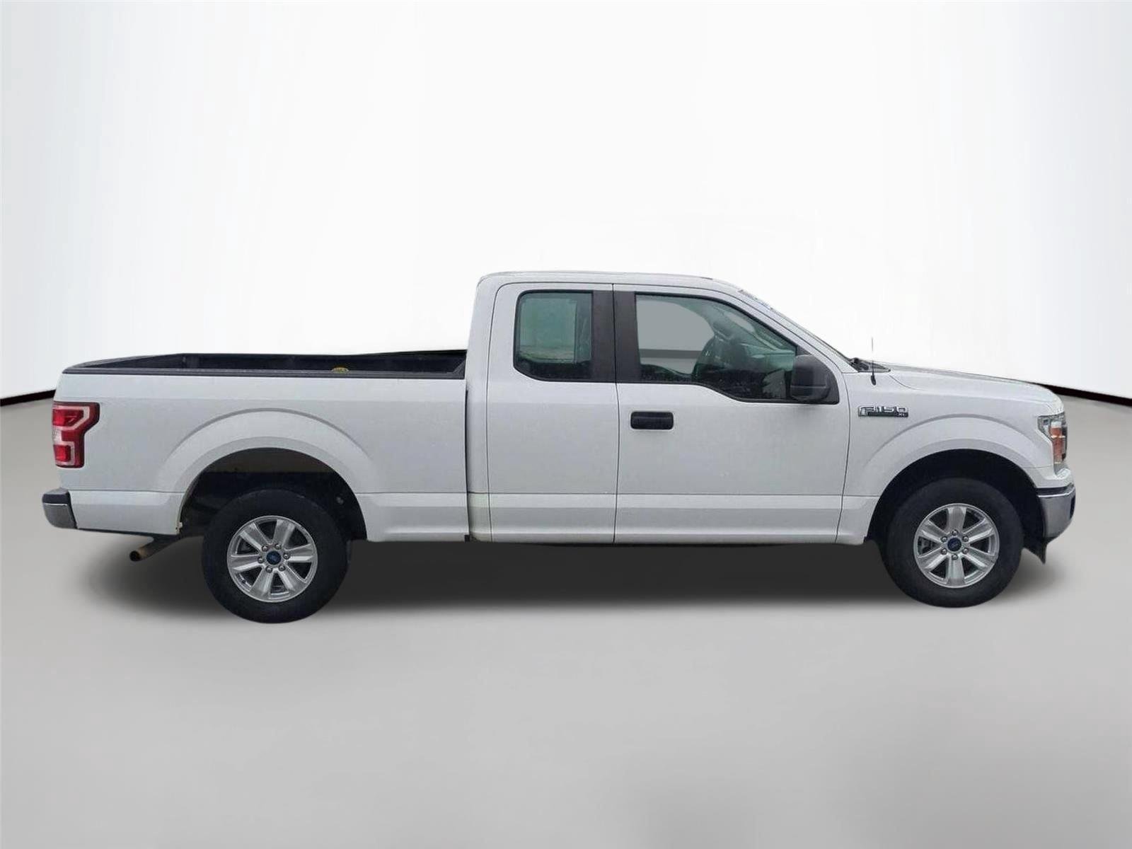 Used 2019 Oxford White Ford XL image 6