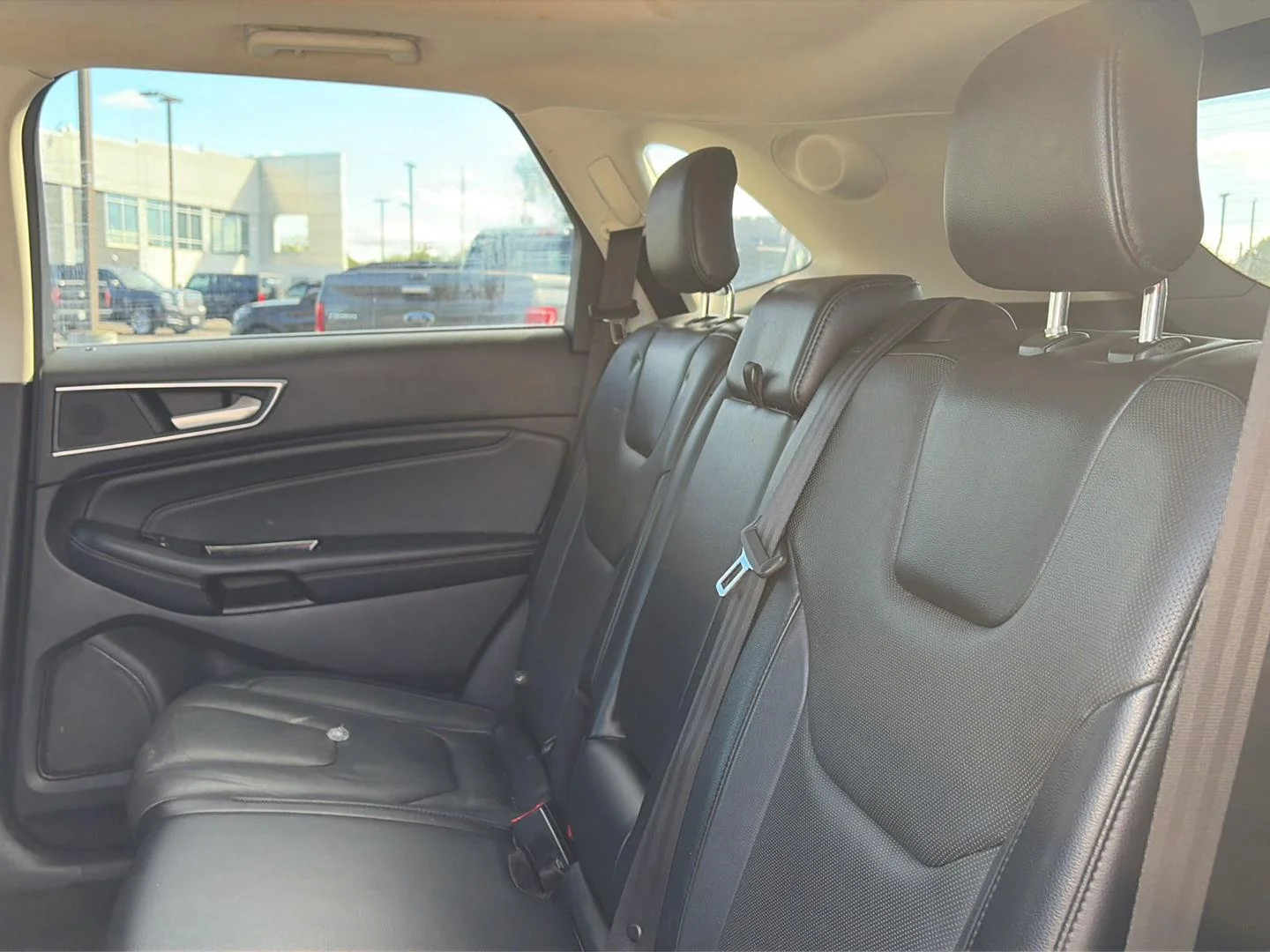 Used 2018 Burgundy Velvet Metallic Tinted Clearcoat Ford Titanium image 9