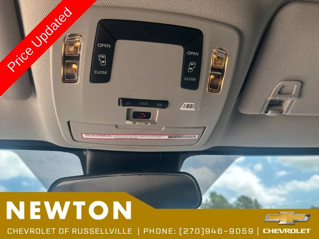 Used 2022 Gray Toyota LE image 18