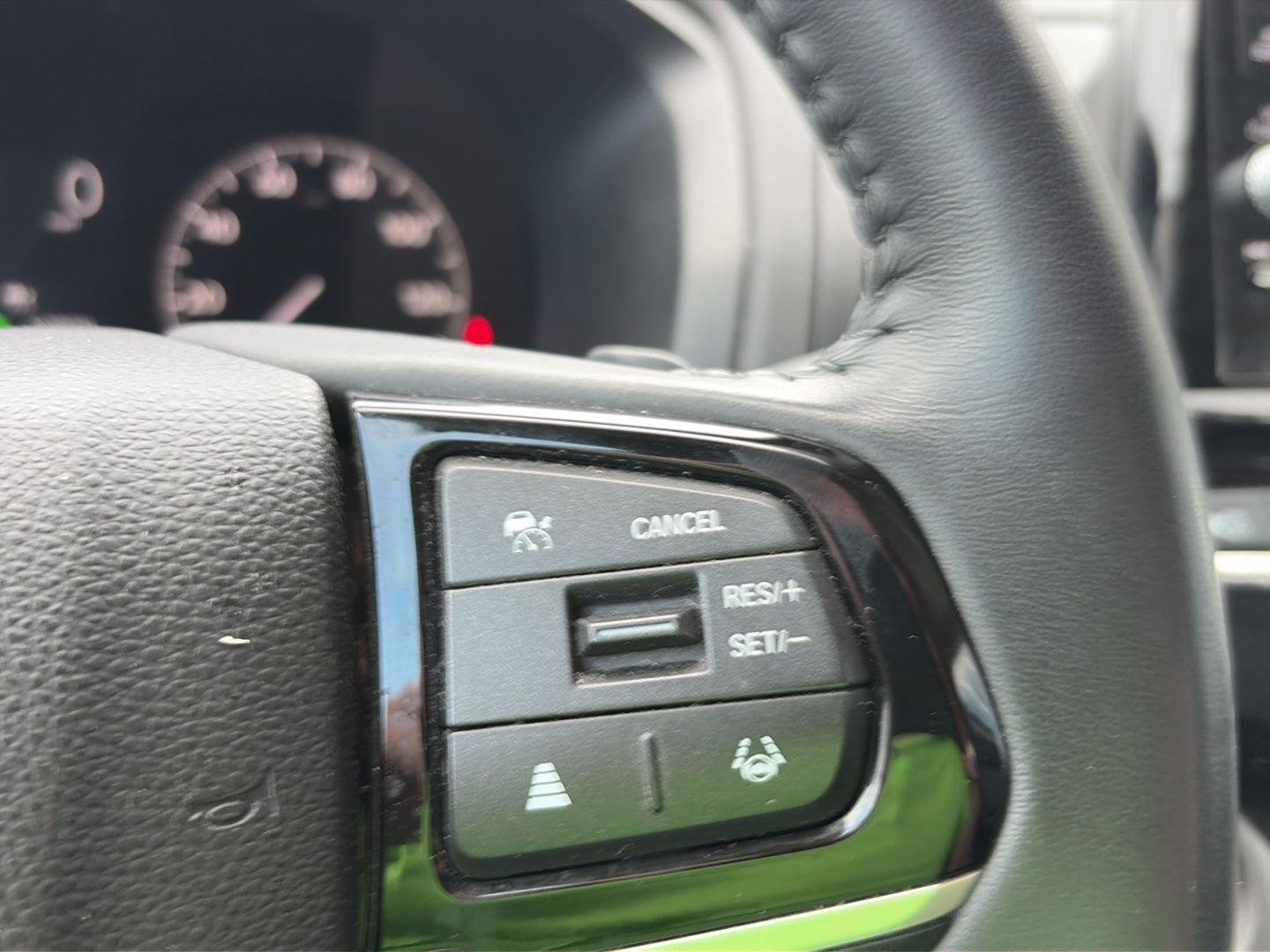 Used 2025  Honda EX-L image 17