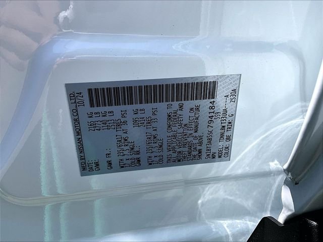 Used 2025 White Nissan S image 33