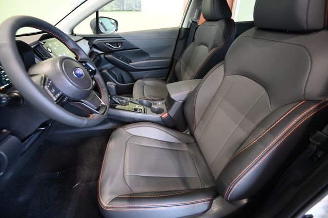 New 2026 CRYSTAL WHITE PEARL Subaru Limited Hybrid image 8