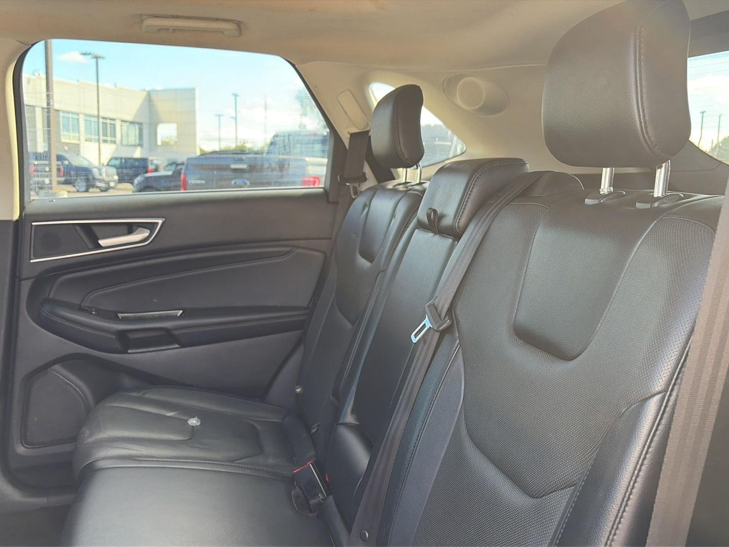 Used 2018 Burgundy Velvet Metallic Tinted Clearcoat Ford Titanium image 9