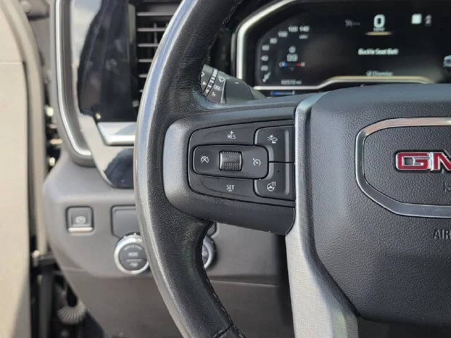 Certified Used 2023 Onyx Black GMC SLT image 29