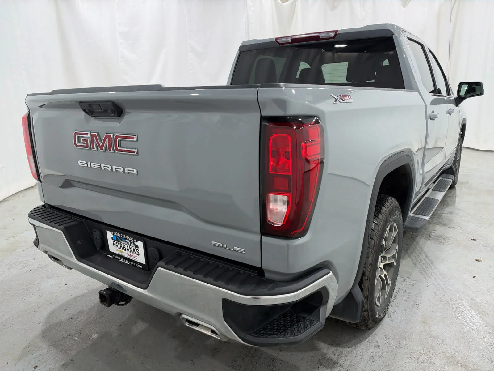 Certified Used 2024 Thunderstorm Gray GMC SLE image 5