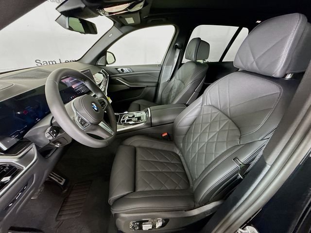 New 2026 Black Sapphire Metallic BMW xDrive40i image 22