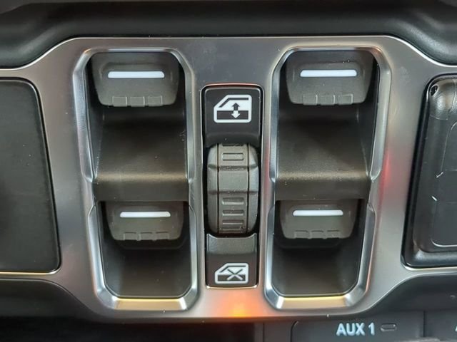 New 2026 Reign Exterior Paint Jeep Sahara image 27